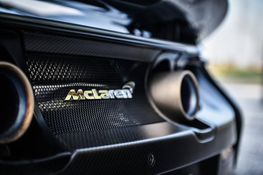 Детали экстерьера McLaren 675LT by Edo Competition 2017 года  (фото 7 из 26)